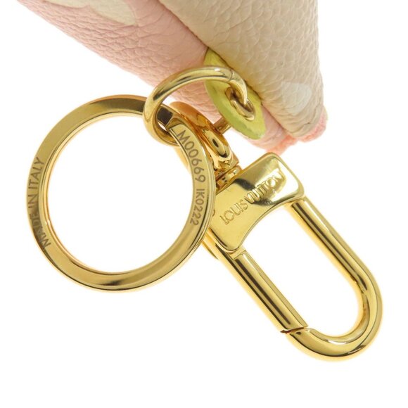 LOUIS VUITTON Beige Pouch - Picture 7 of 11